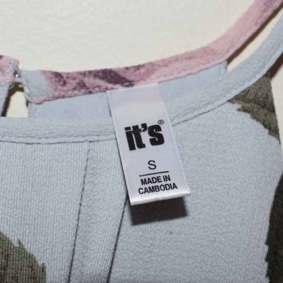 Boutique Floral Print Romper - Picture 6 of 6